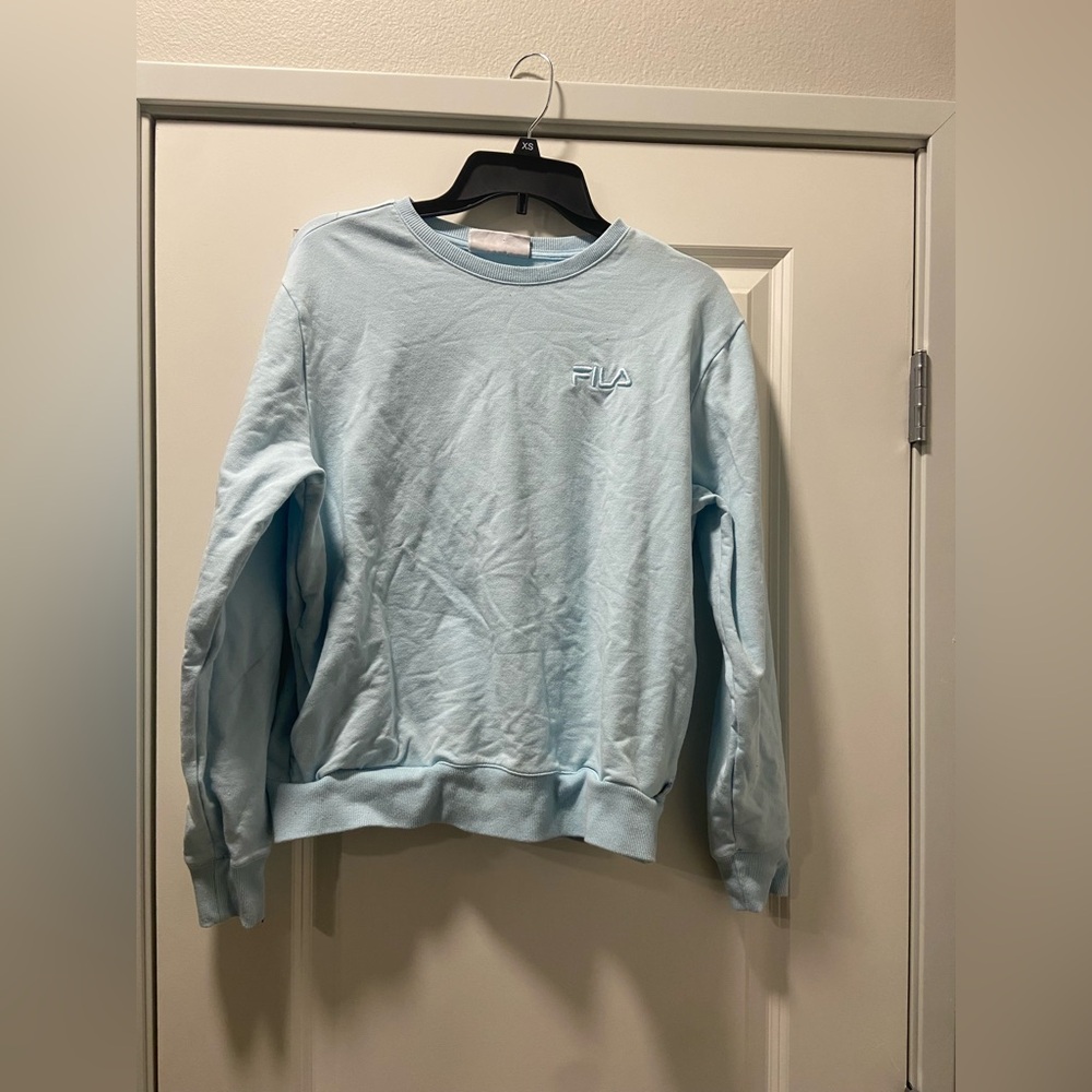 women’s light blue fila crewneck